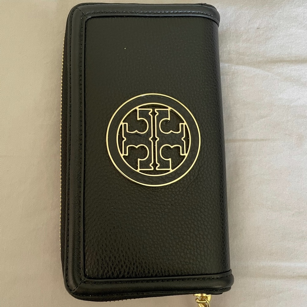 Tory Burch Wallet
